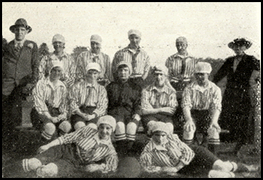 Women's football team Women's football team
